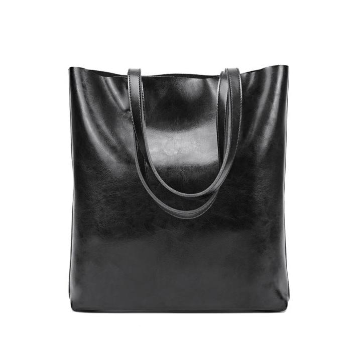 Burgundy Leather Tote Bag – Bold Simplicity with Everyday Function