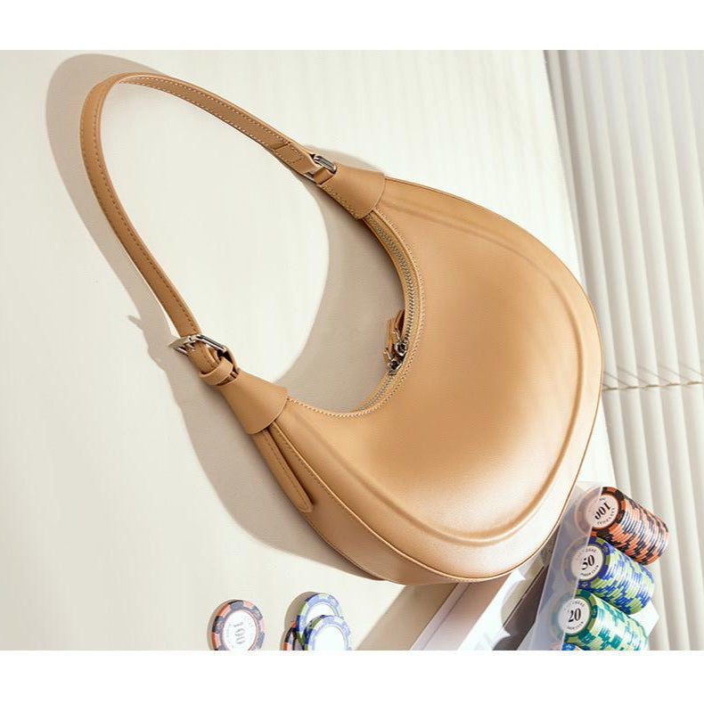 Noir Crescent Shoulder Bag – Black