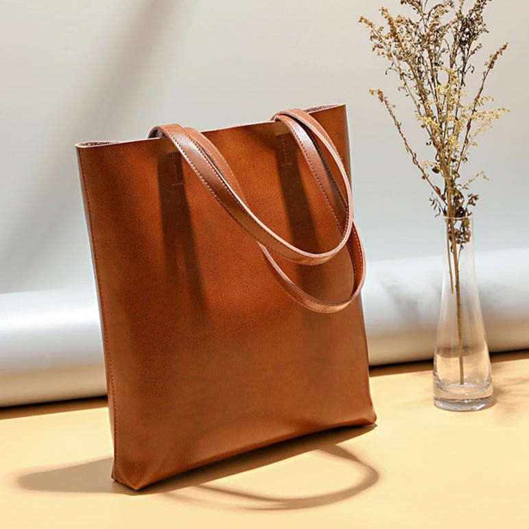 Burgundy Leather Tote Bag – Bold Simplicity with Everyday Function