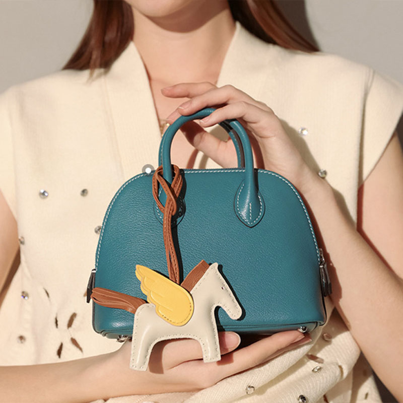 Aria Shell-Shaped Bowling Handbag