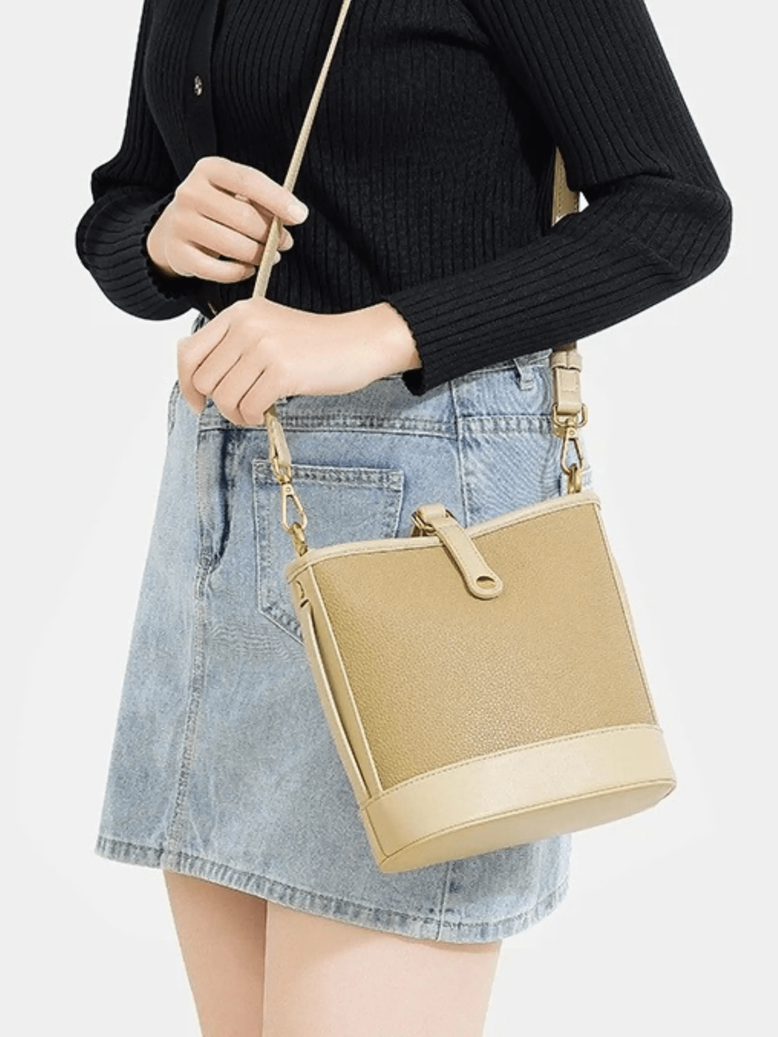 Emilia – Two-Tone Bucket Bag