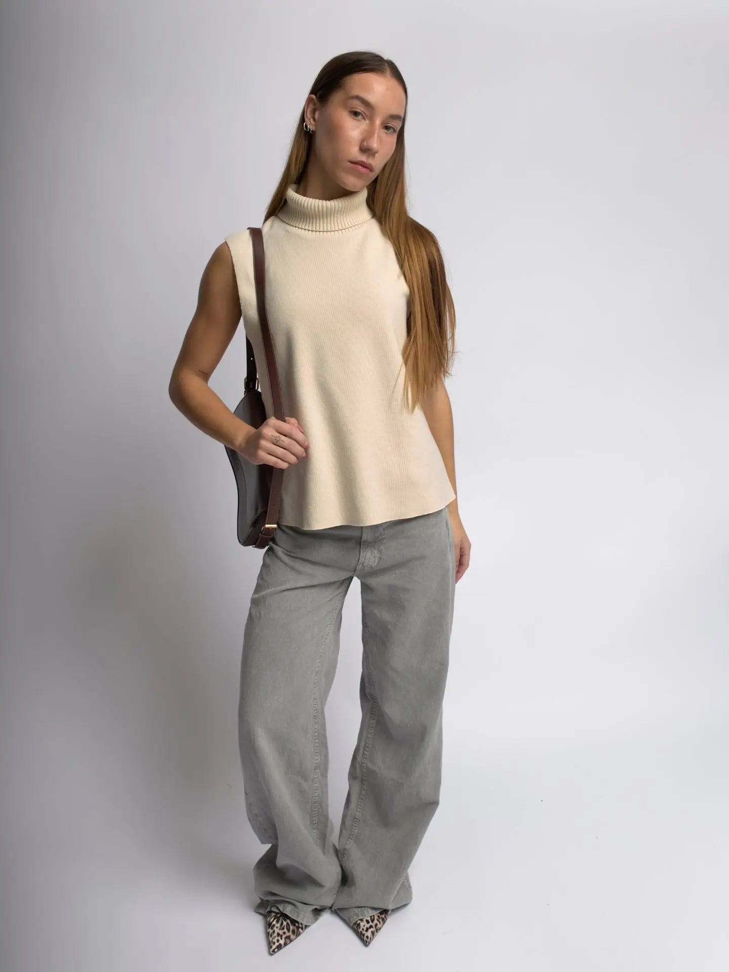 Celeste | Black Leather Shoulder Bag – Sleek & Modern