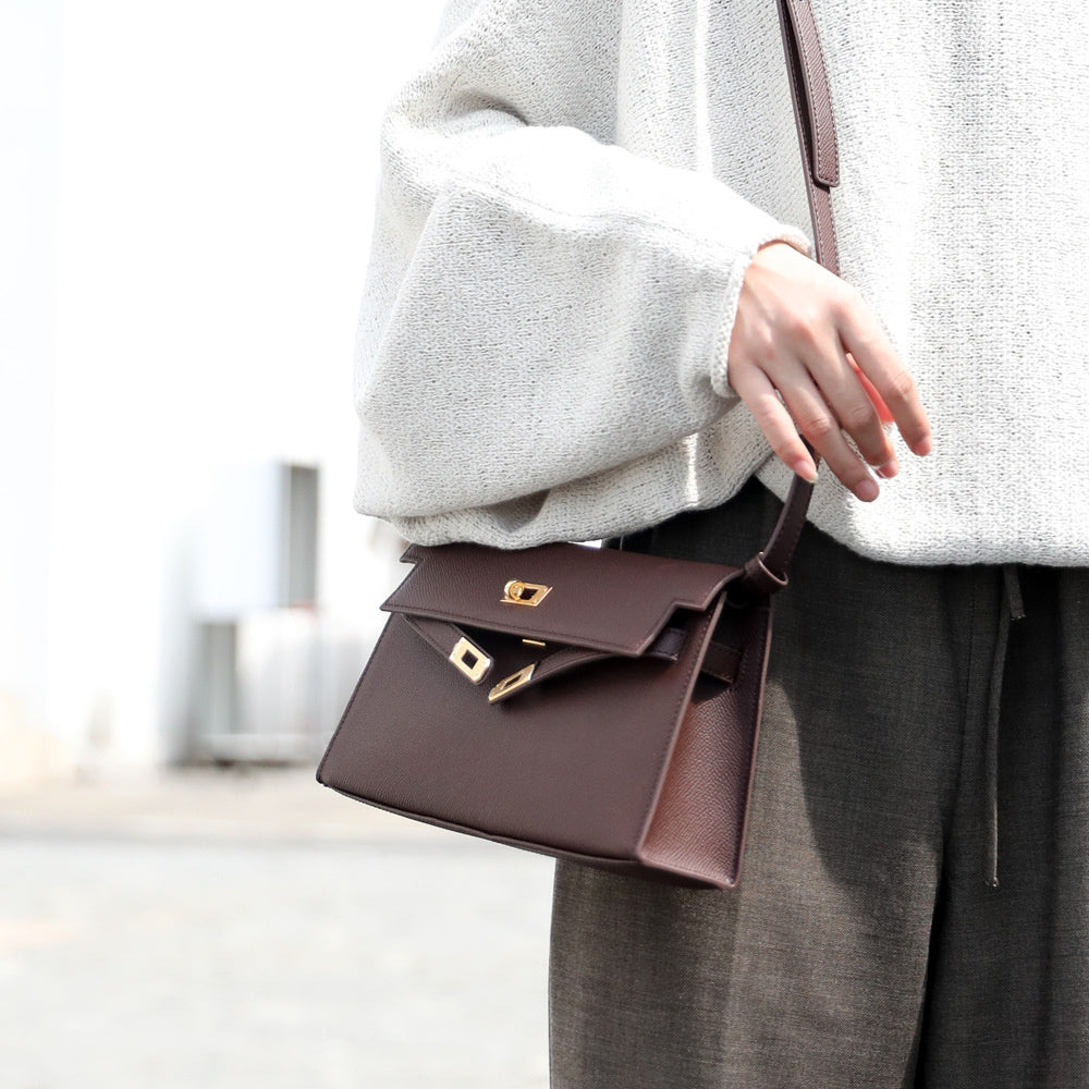 Celeste – Classic Black Leather Crossbody Satchel