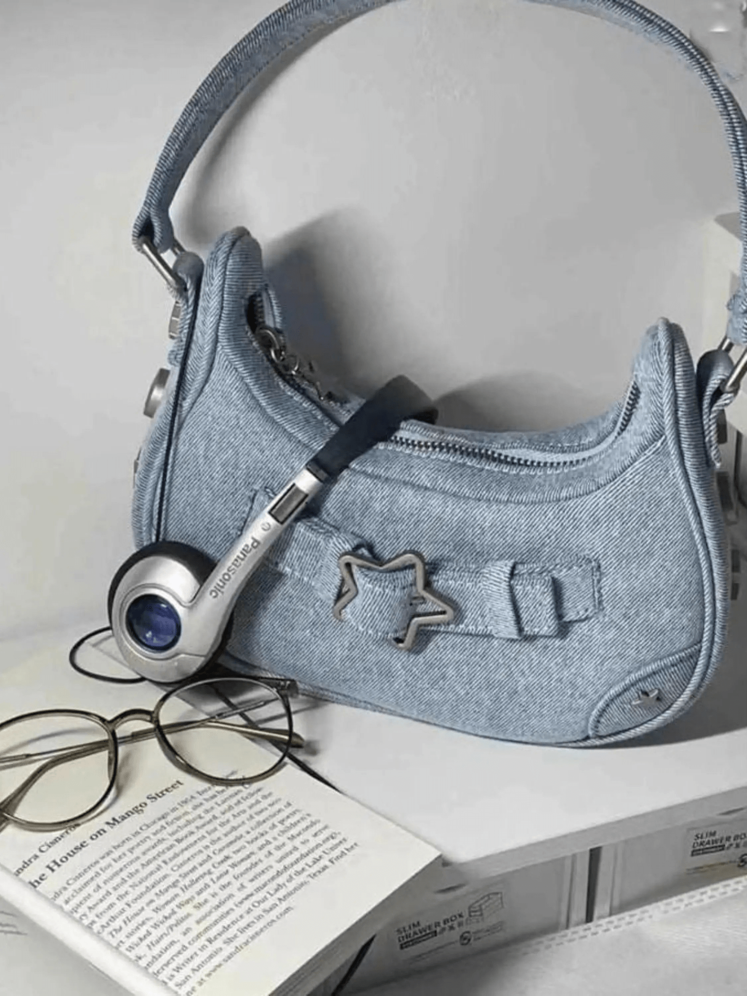 Luna Star Embellished Shoulder Bag – White