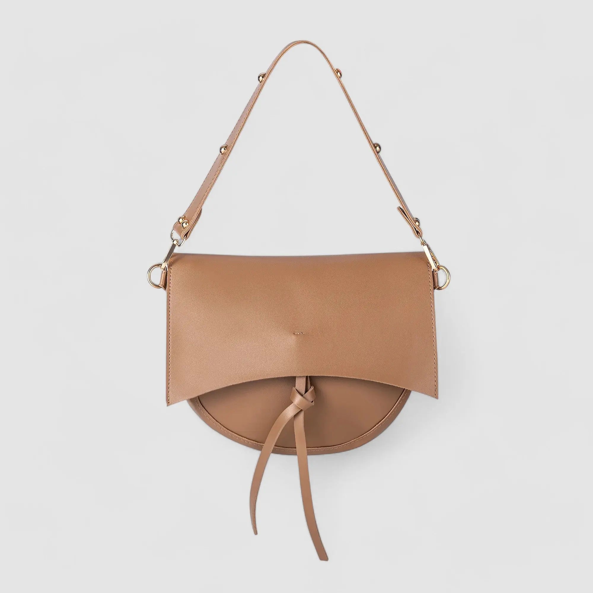 Isla | Contemporary Black Leather Crossbody – Sleek & Stylish