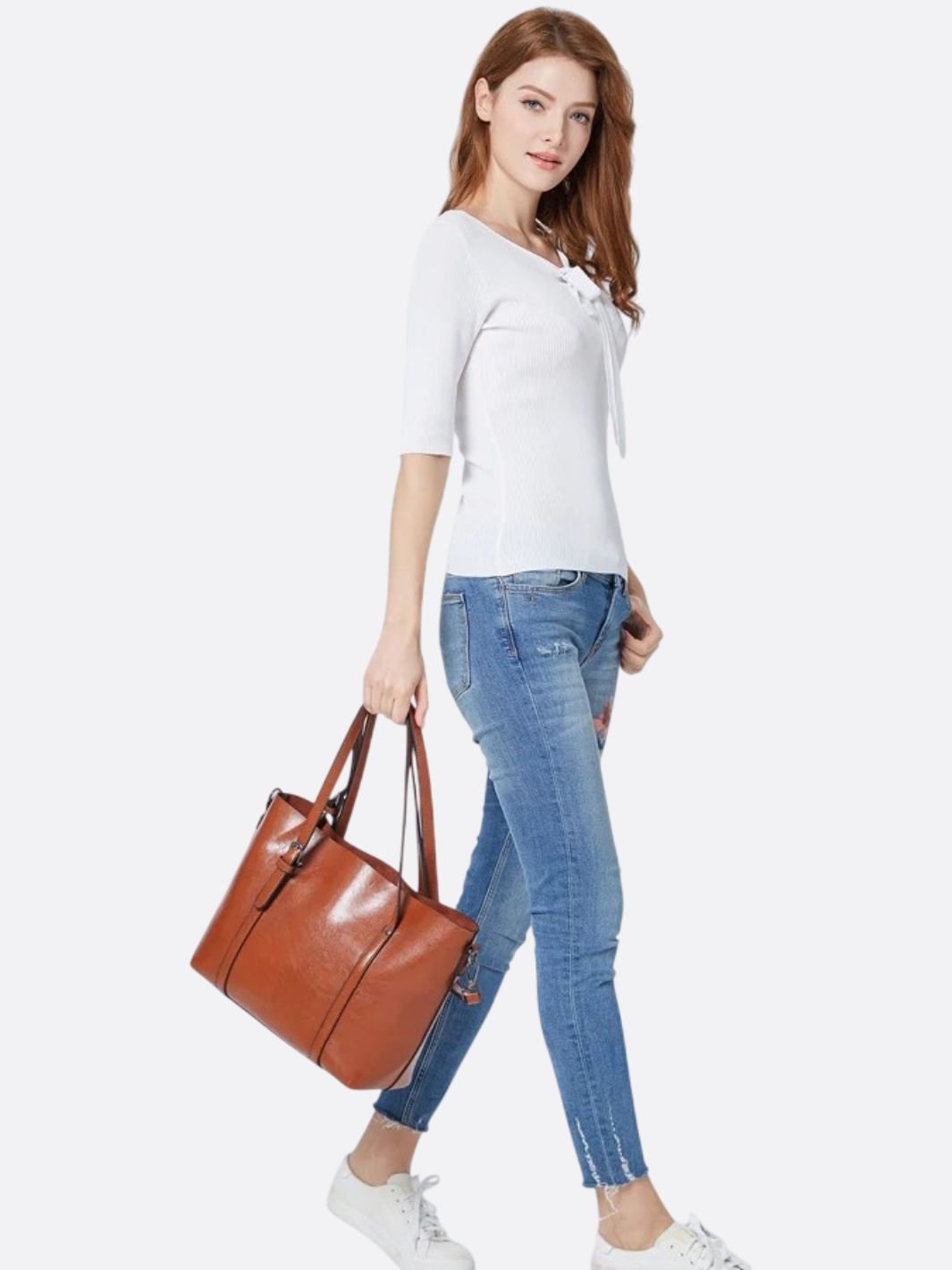 Brown Leather Tote Bag – Classic Design with Everyday Functionality