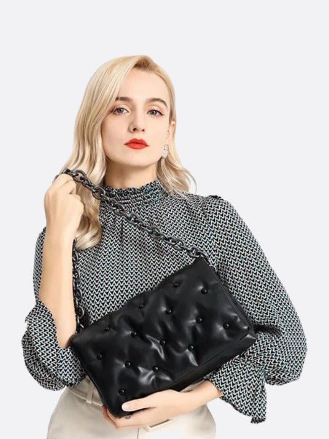 Mila – Quilted Chain Shoulder Bag