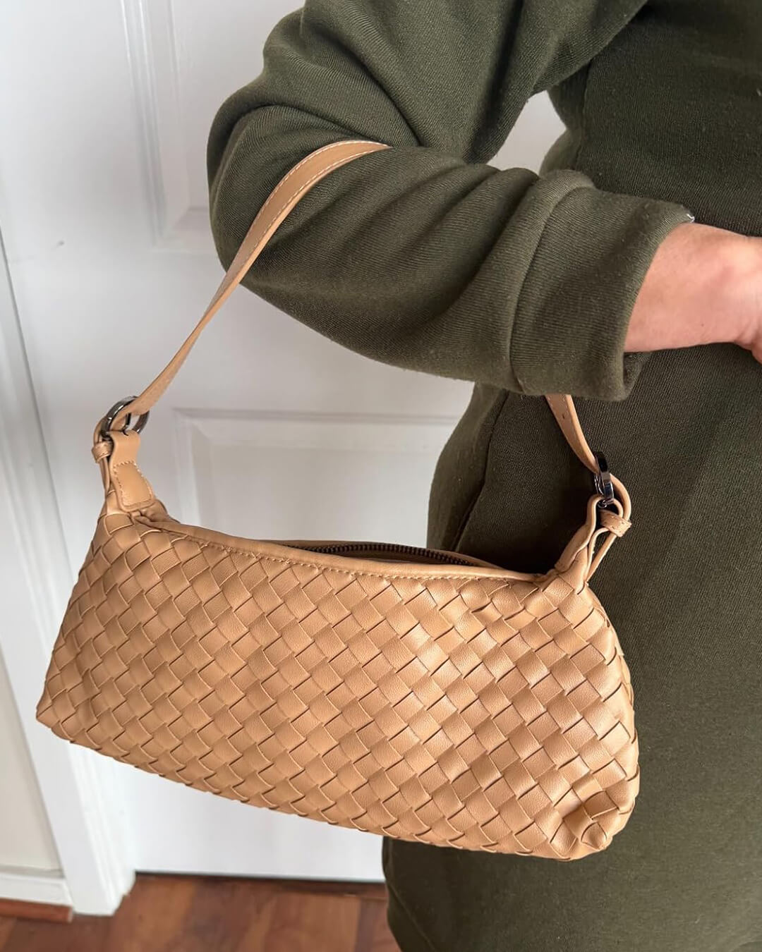 Johanna – Vegan Leather Woven Shoulder Bag