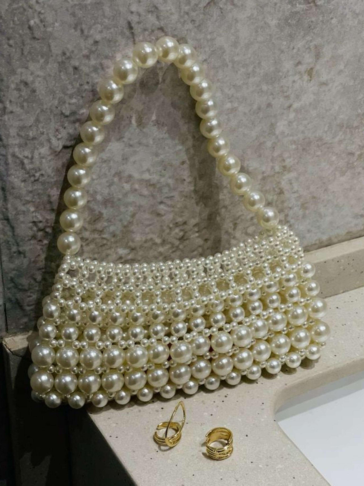 Roxanne – White Pearl Shoulder Bag