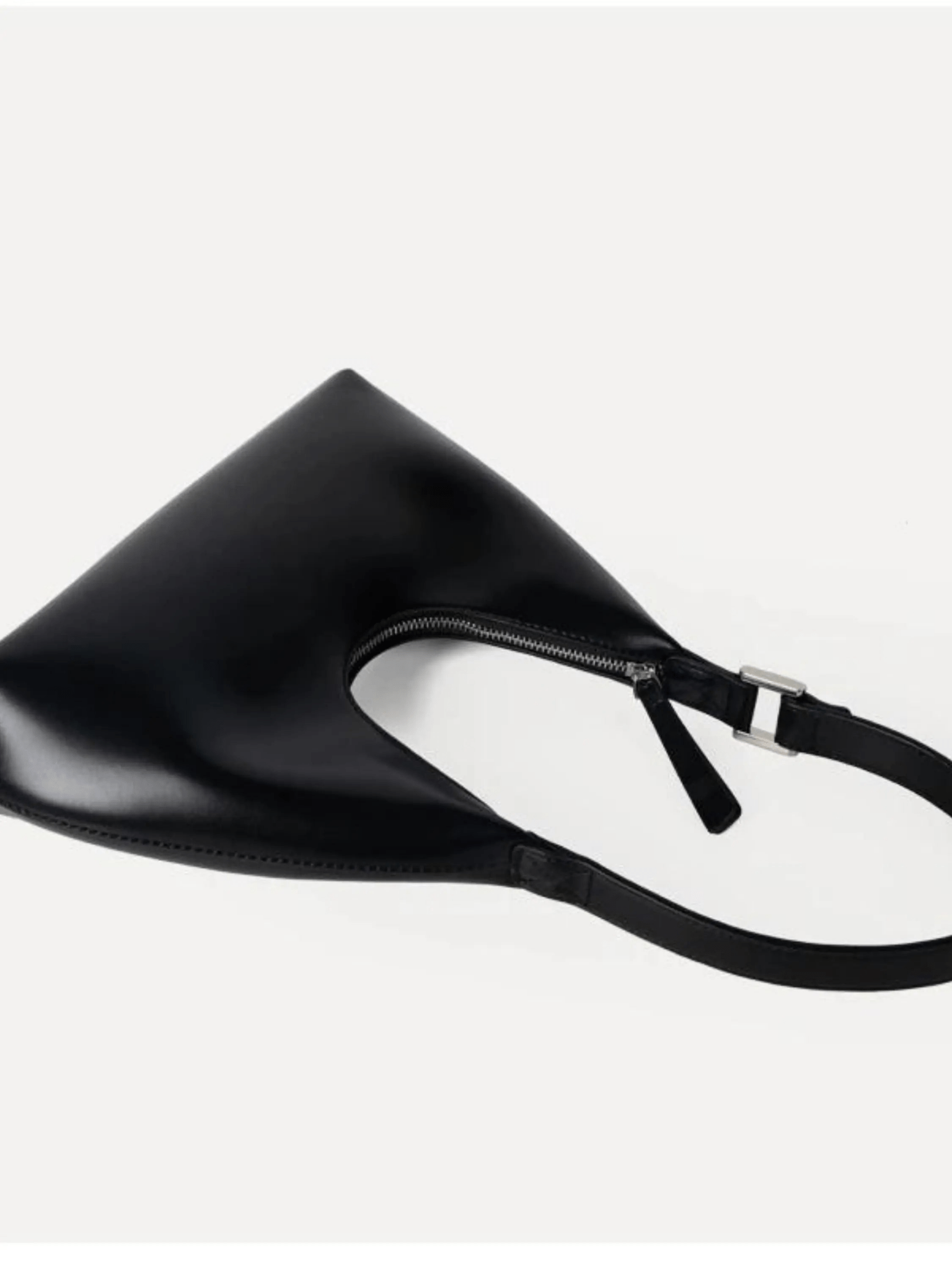 Dark Chocolate Shoulder Bag – Sophisticated Minimalism for Every Occasion