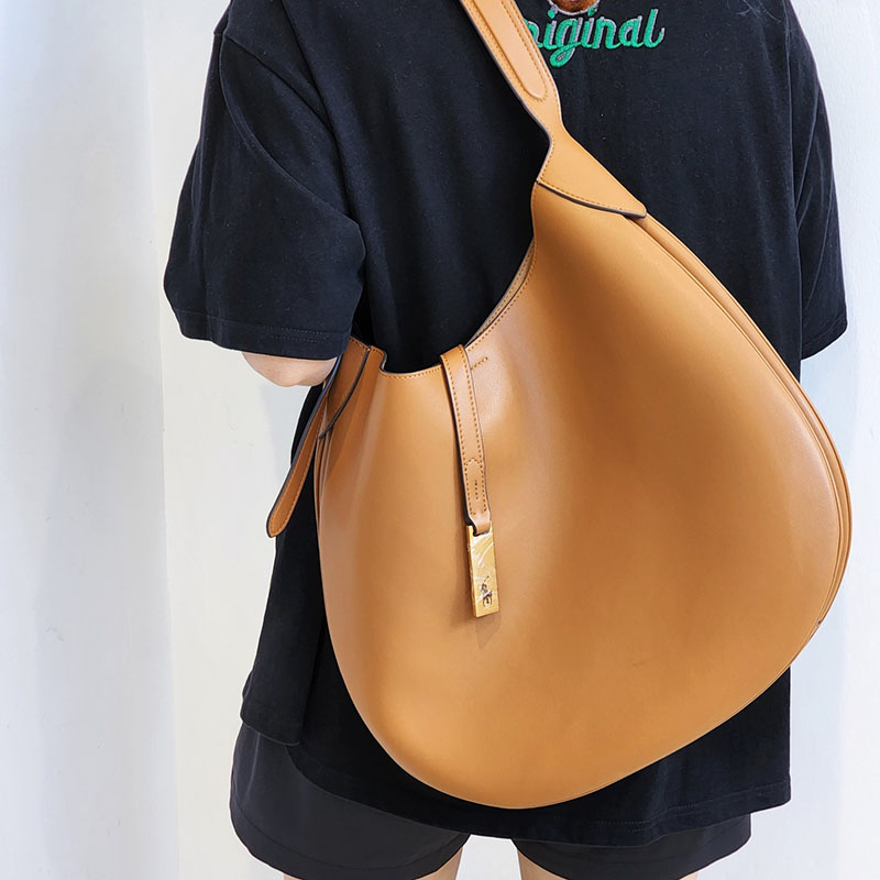 Classic Tan Leather Hobo Bag