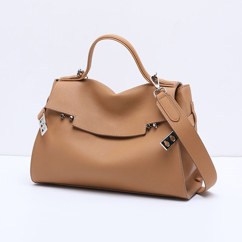 Camel Leather Handbag – Minimalist Elegance with Modern Details