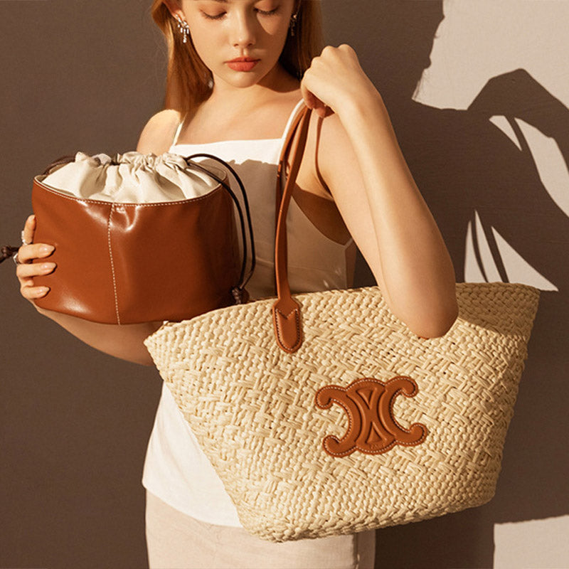 Woven Straw Tote Bag – Natural Charm with Timeless Elegance