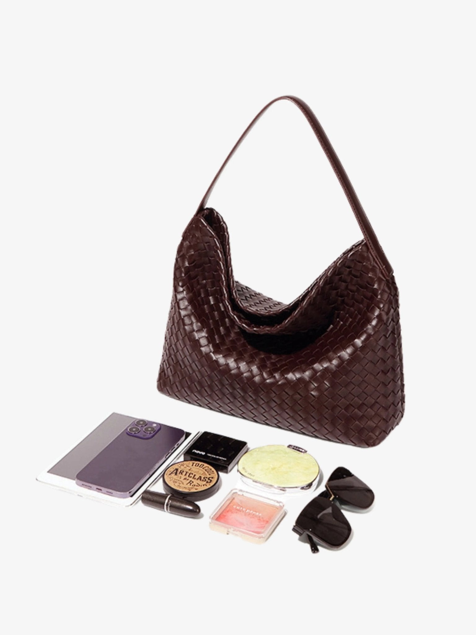 Brown Woven Shoulder Bag – Timeless Craftsmanship with Modern Ease