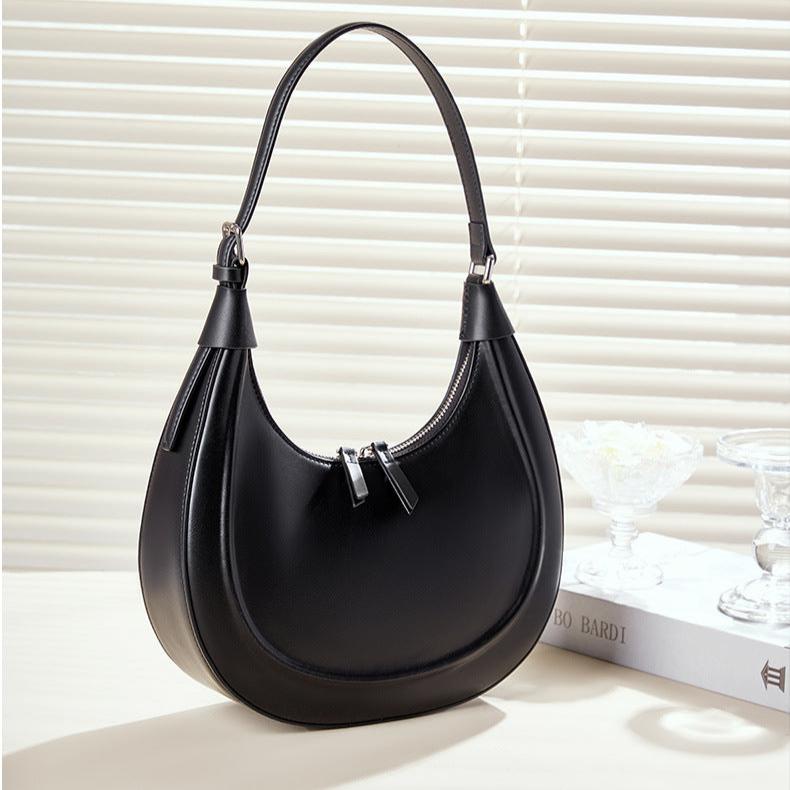 Noir Crescent Shoulder Bag – Black