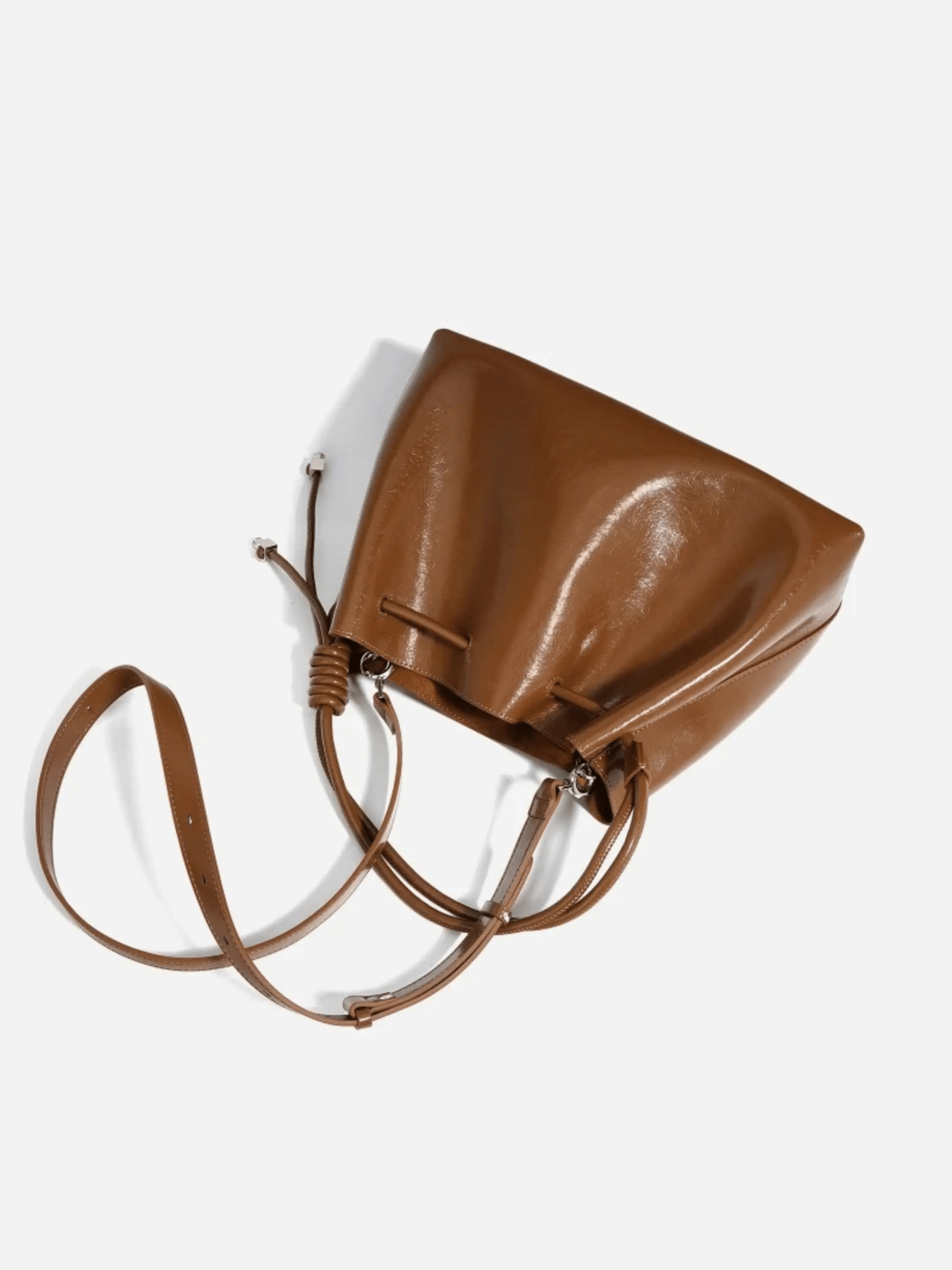 Florence – Glossy Leather Bucket Bag
