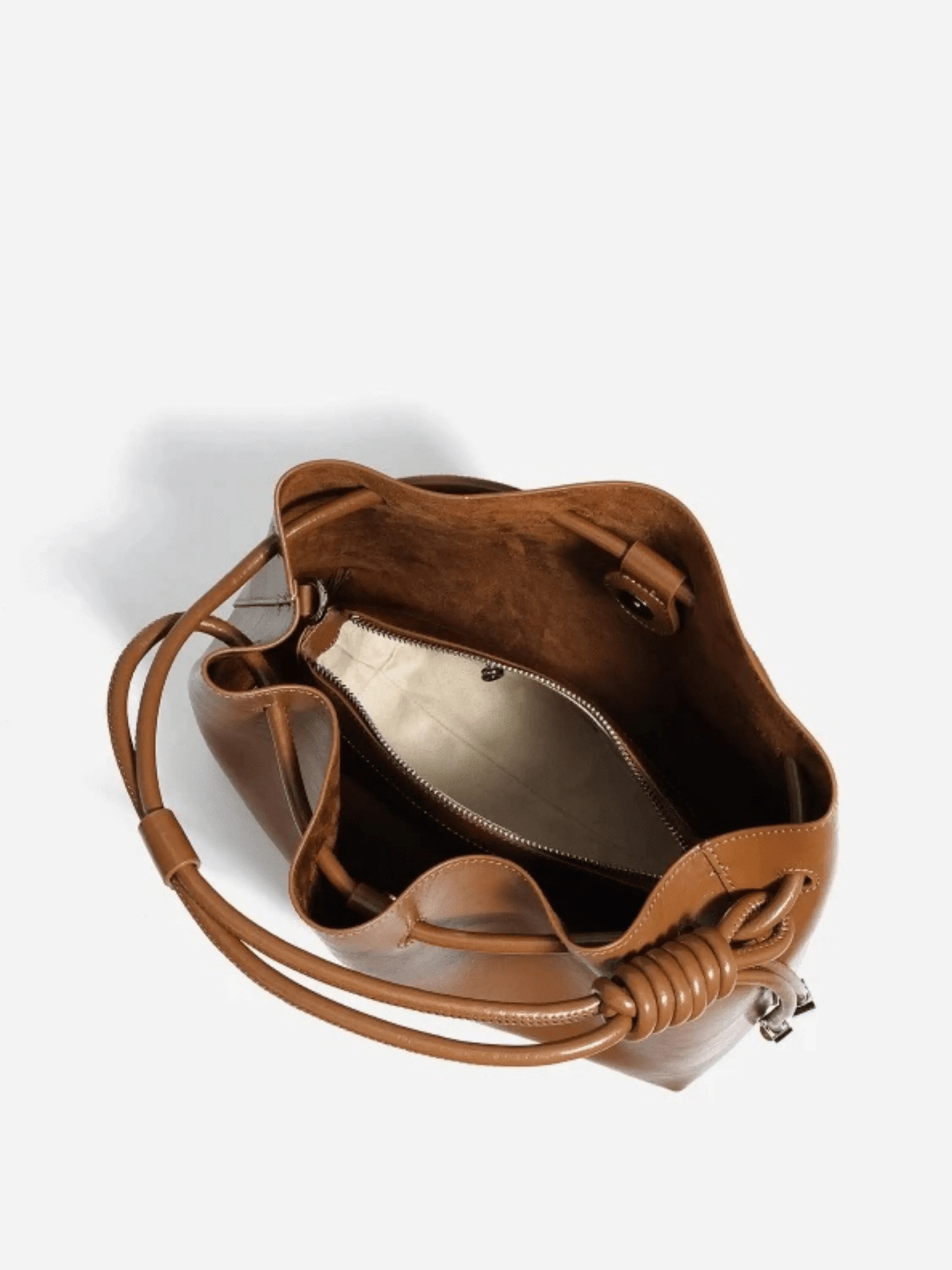 Florence – Glossy Leather Bucket Bag