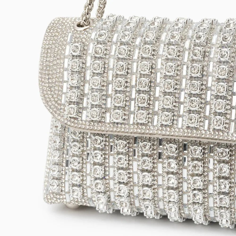 The Elara Crystal Clutch