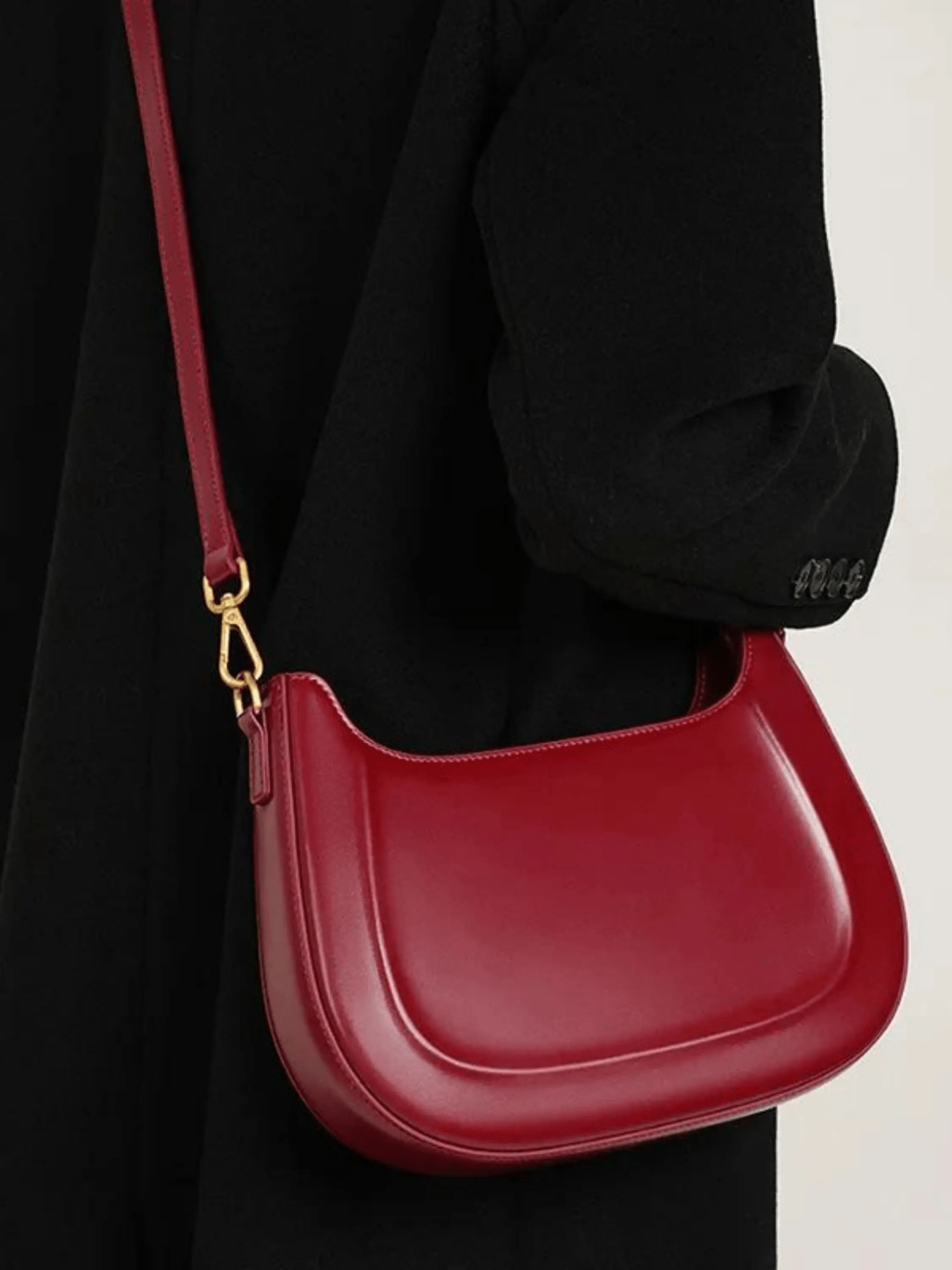 The Amaris Saddle Bag
