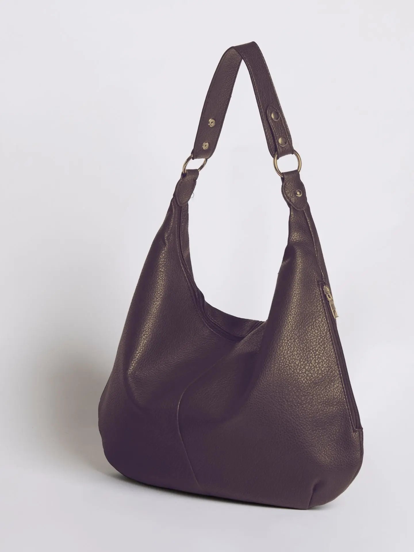 Elegant Black Hobo Bag – Versatile Style for Every Occasion