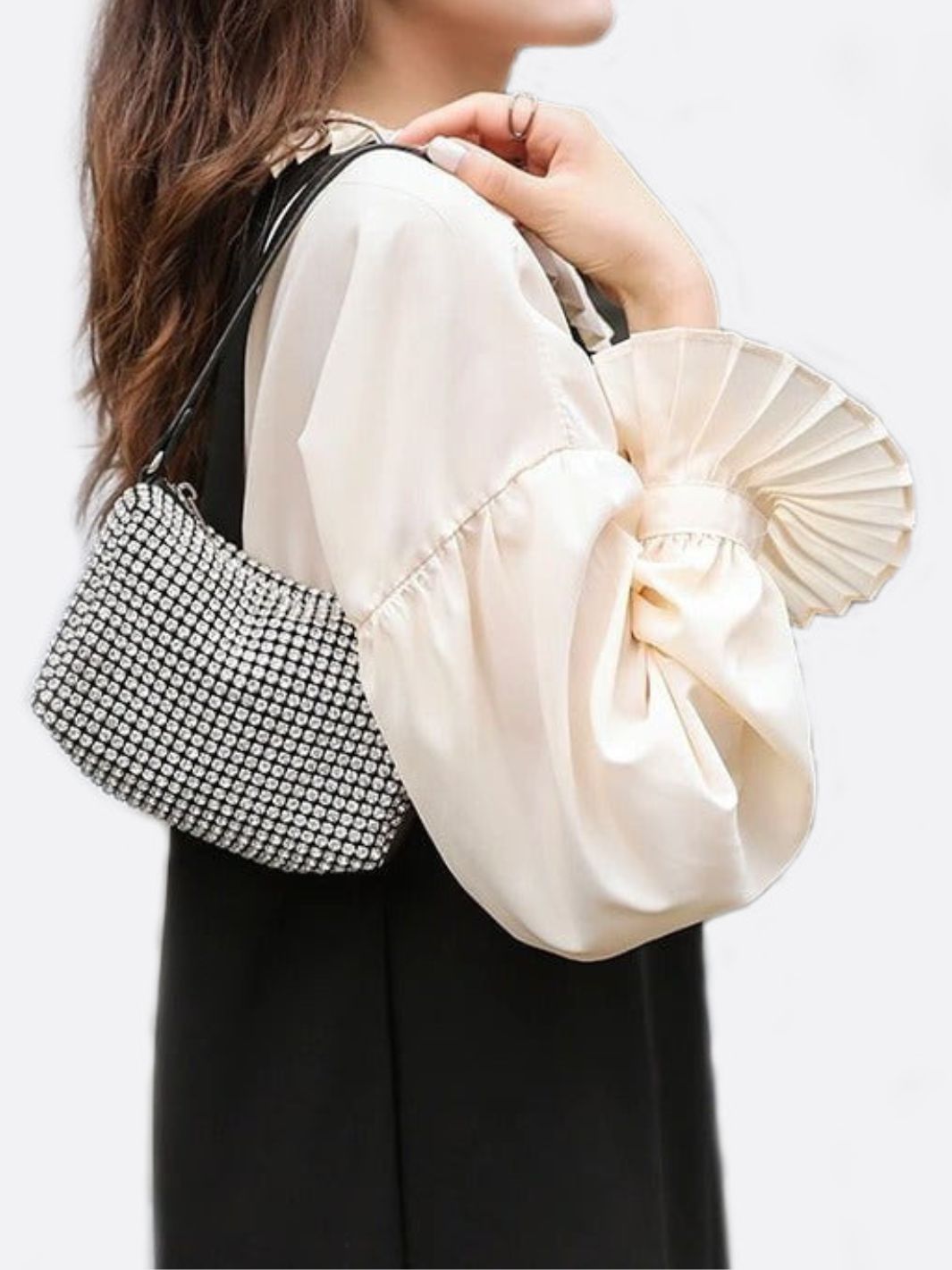 Stella – Crystal-Embellished Shoulder Bag