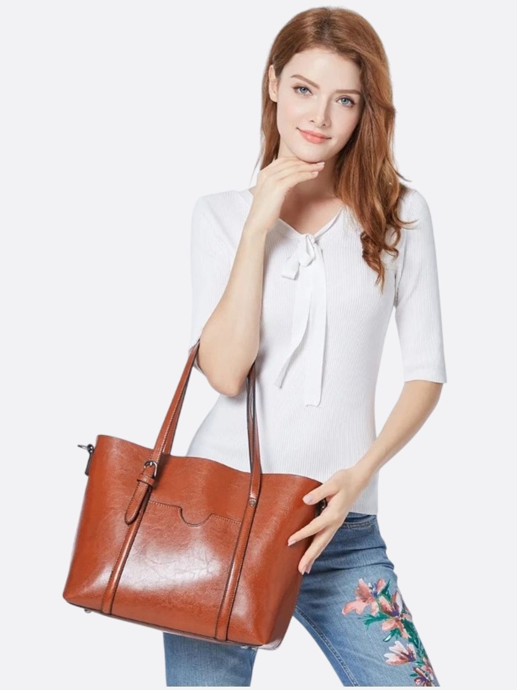 Brown Leather Tote Bag – Classic Design with Everyday Functionality