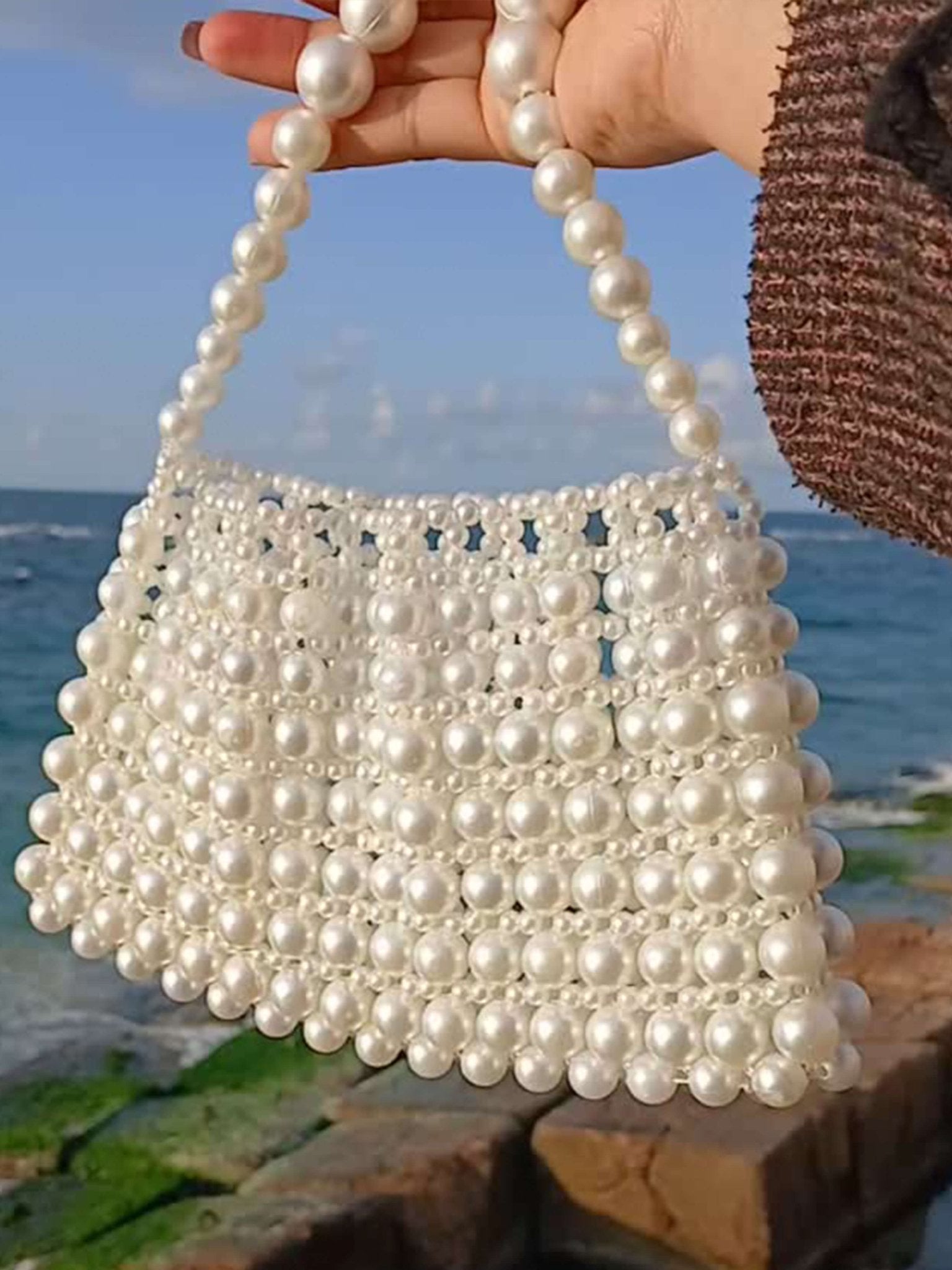 Roxanne – White Pearl Shoulder Bag