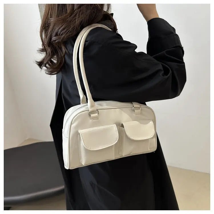 Vanessa Classic Patent Shoulder Bag – Timeless Shine in Black