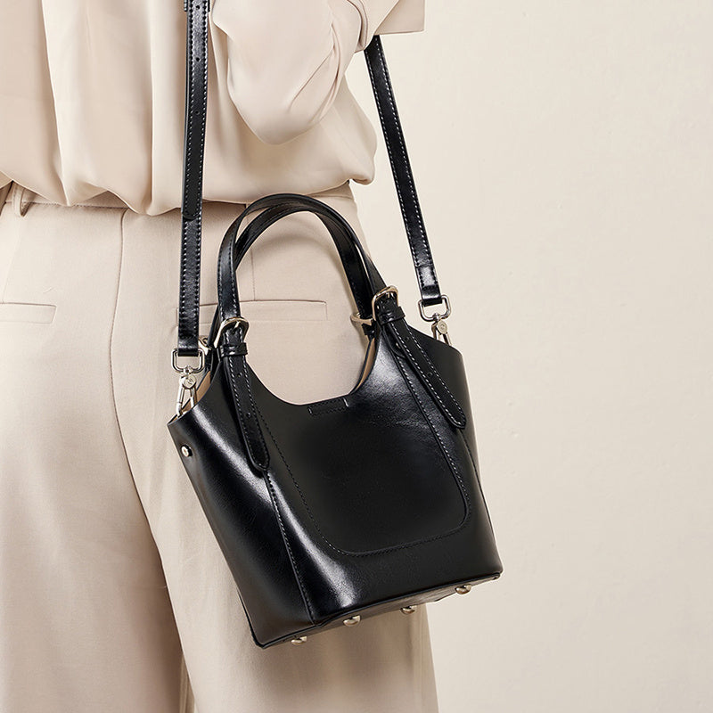 The Noir Étoile Tote